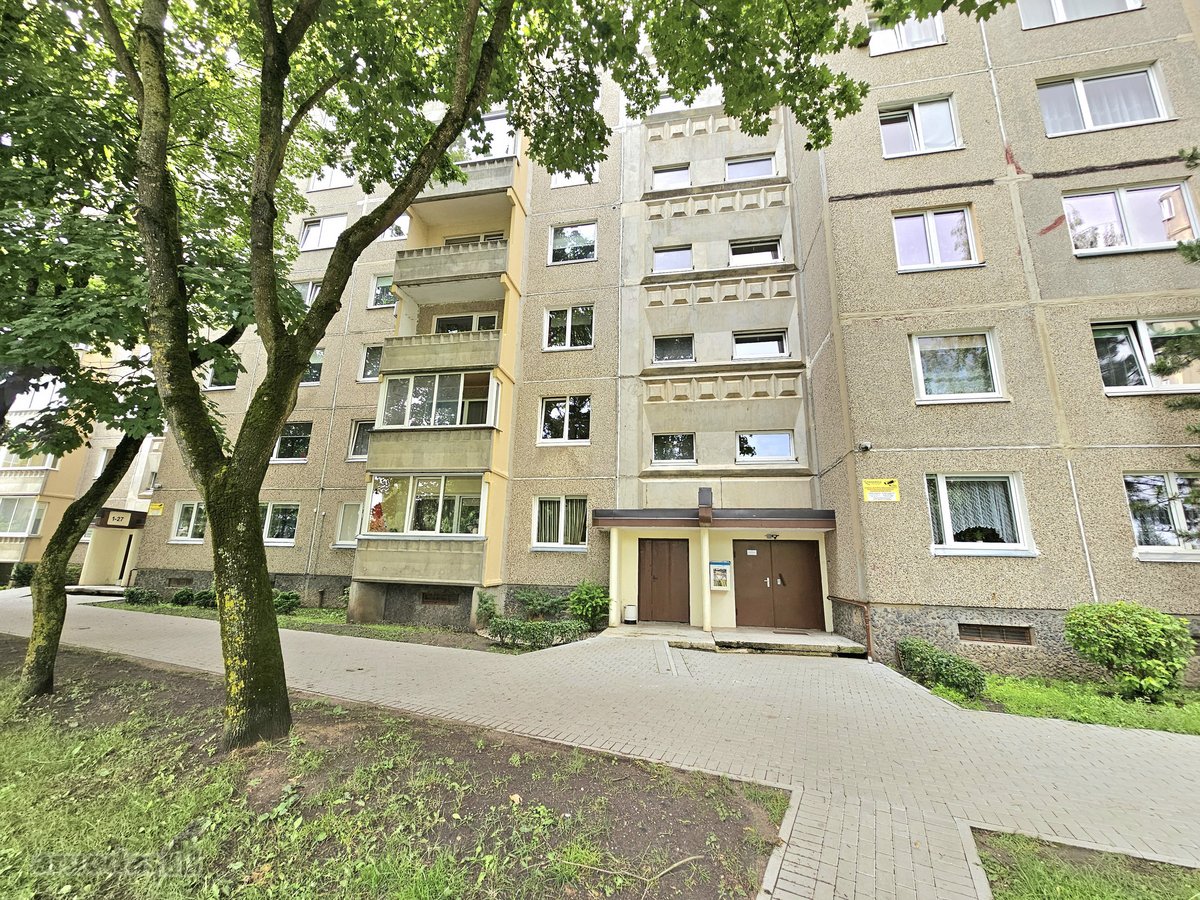 Parduodamas erdvus 4 kambarių butas Vėtrungės - nuotraukos Nr. 33