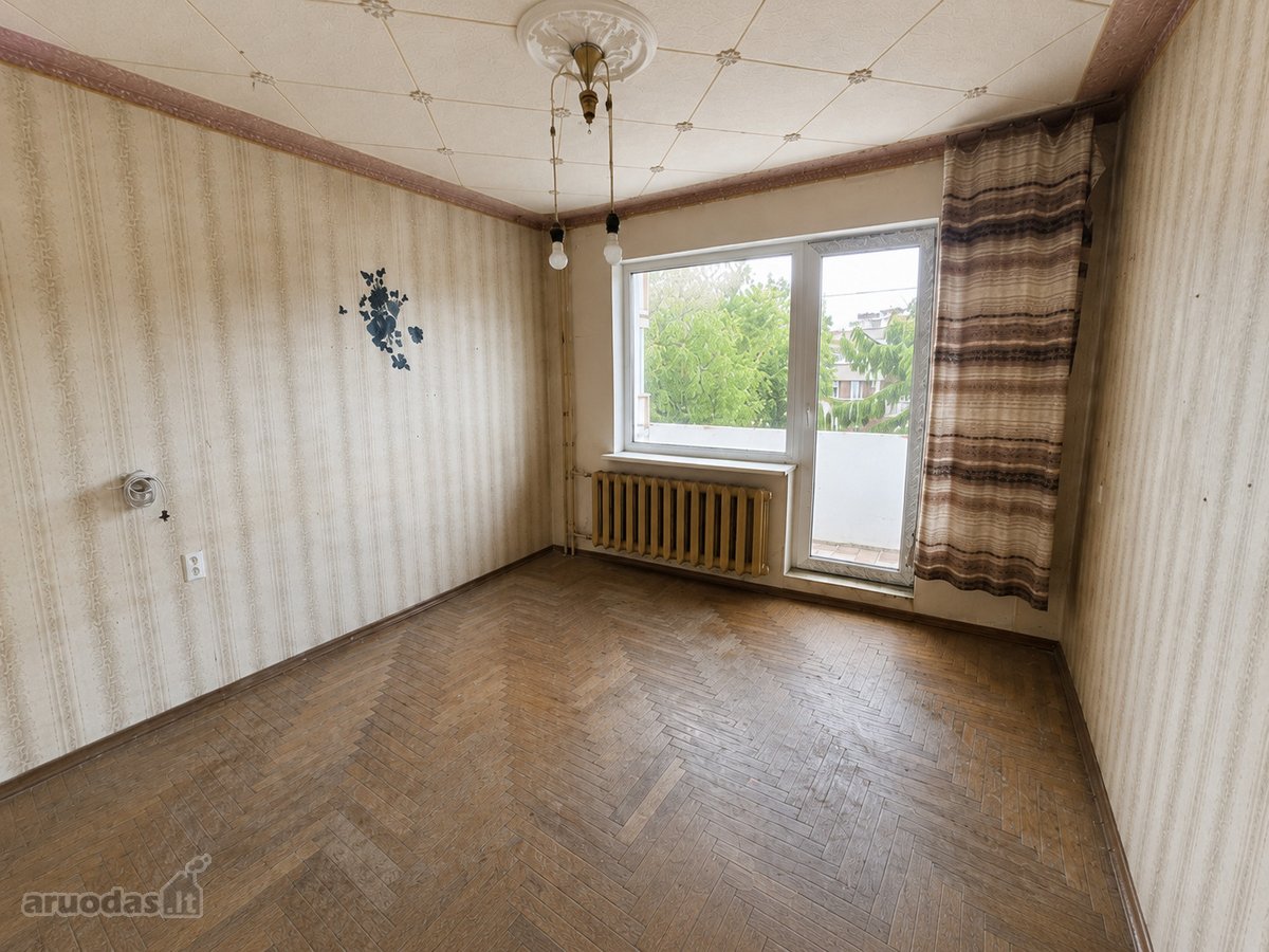 Parduodamas erdvus 4 kambarių butas Vėtrungės - nuotraukos Nr. 7