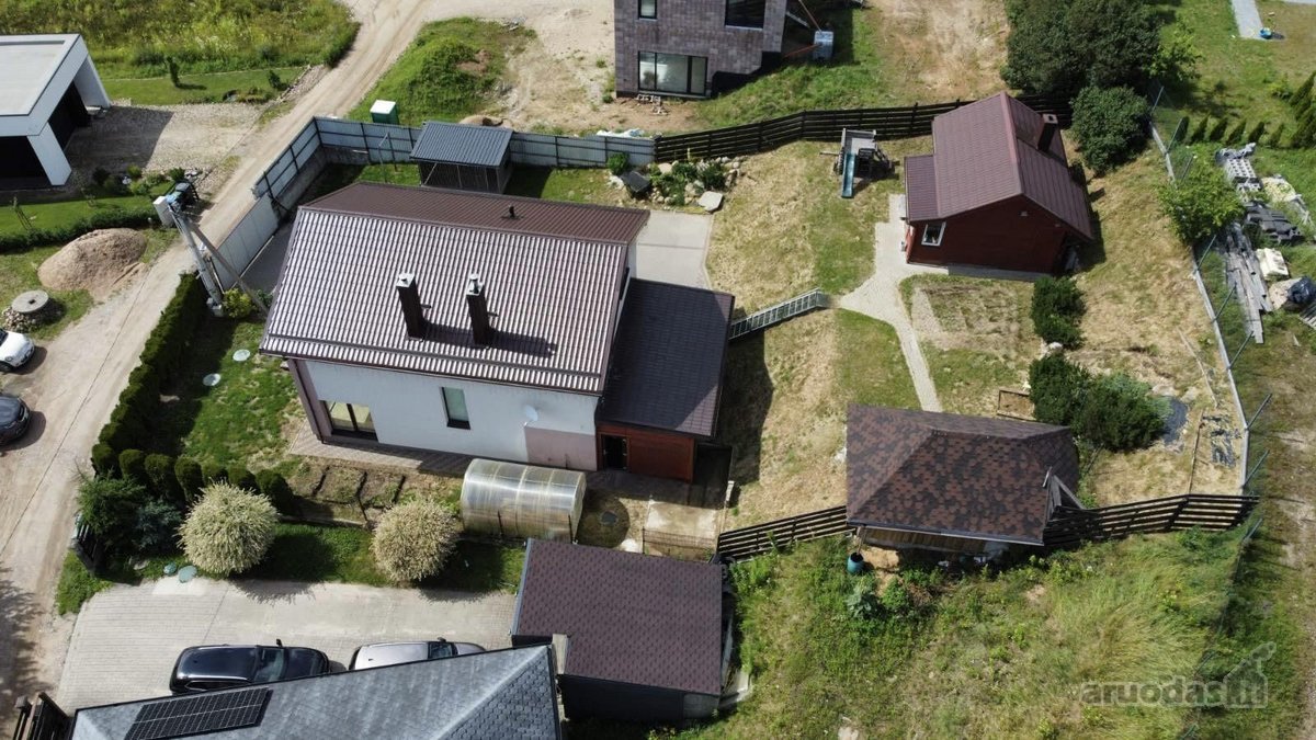 Kokybiškai statytas 152 m² namas su pirtimi - nuotraukos Nr. 7