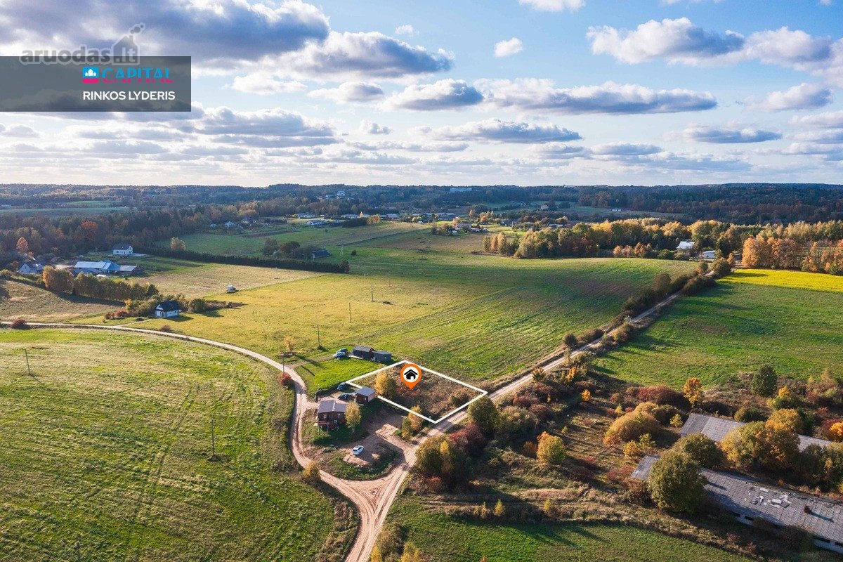 Parduodamas Sklypas Gamtos Apsuptyje: 12 Arų