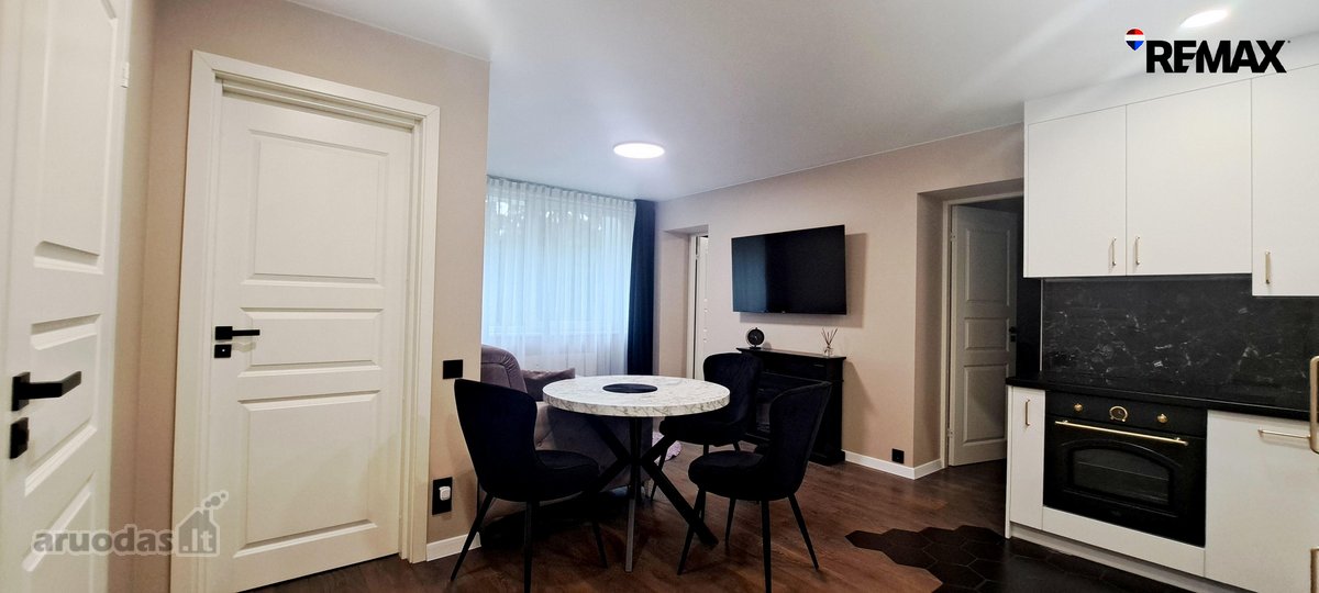 Išnuomojamas modernus 3 kambarių butas