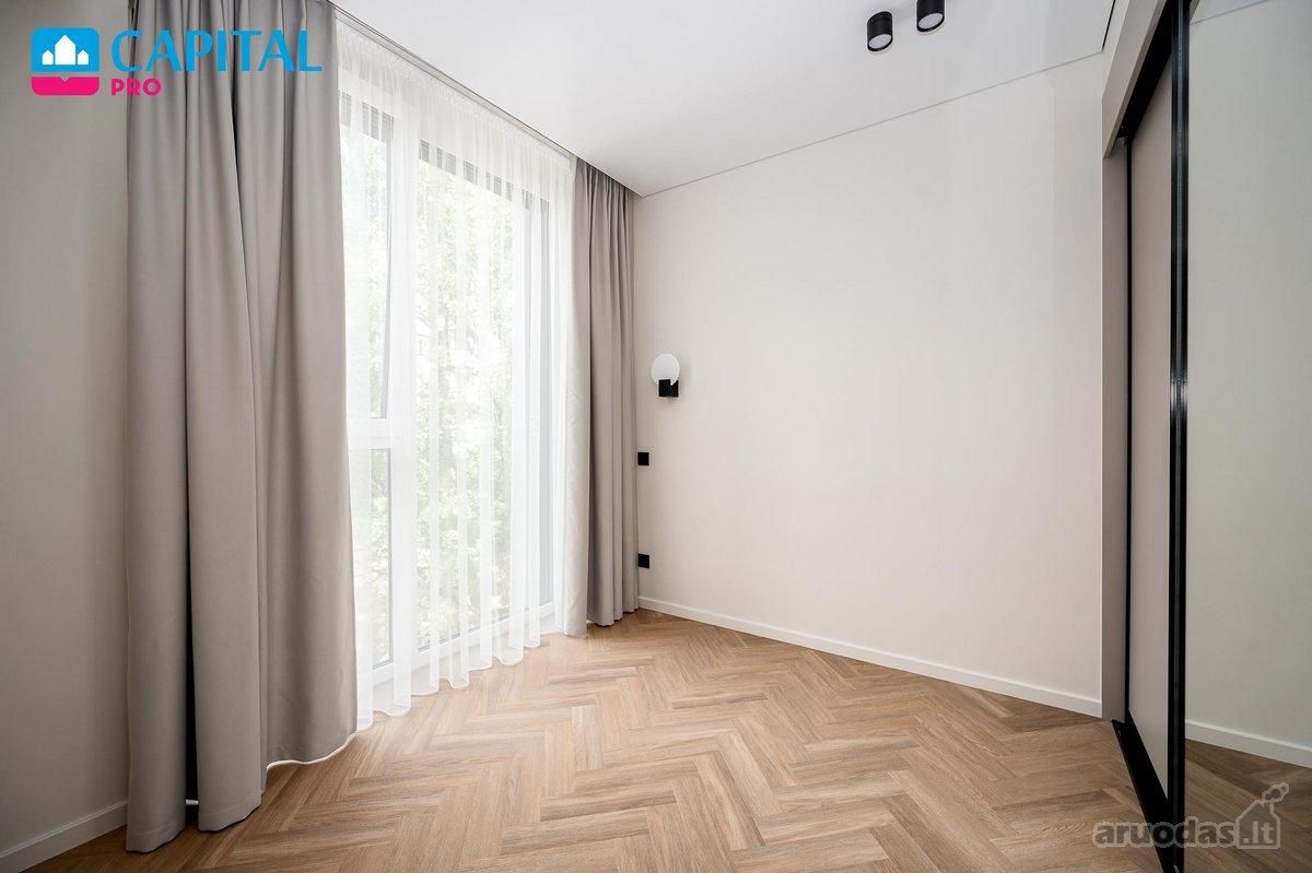 Parduodamas moderniai ir kokybiškai įrengtas - nuotraukos Nr. 35