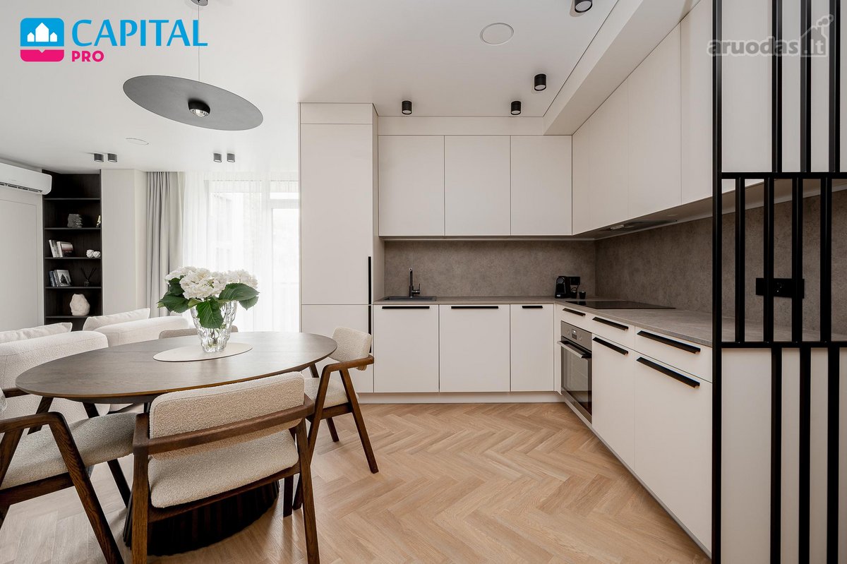 Parduodamas moderniai ir kokybiškai įrengtas - nuotraukos Nr. 16