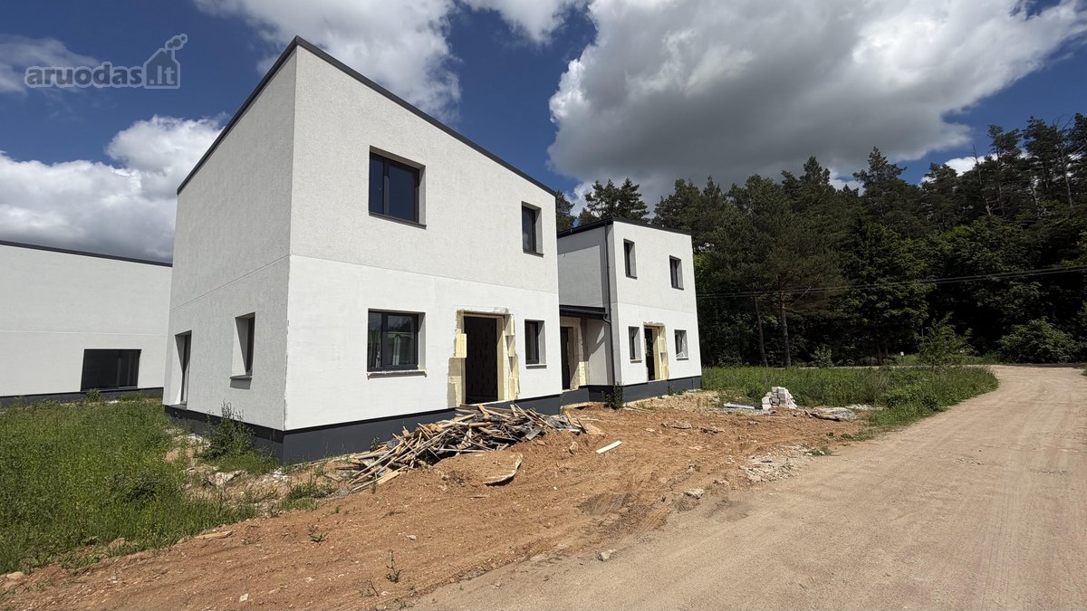 7 dviejų aukštų namai, dalinė apdaila. Su - nuotraukos Nr. 2
