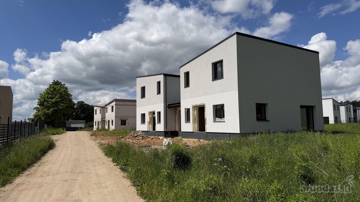 7 dviejų aukštų namai, dalinė apdaila. Su - nuotraukos Nr. 10