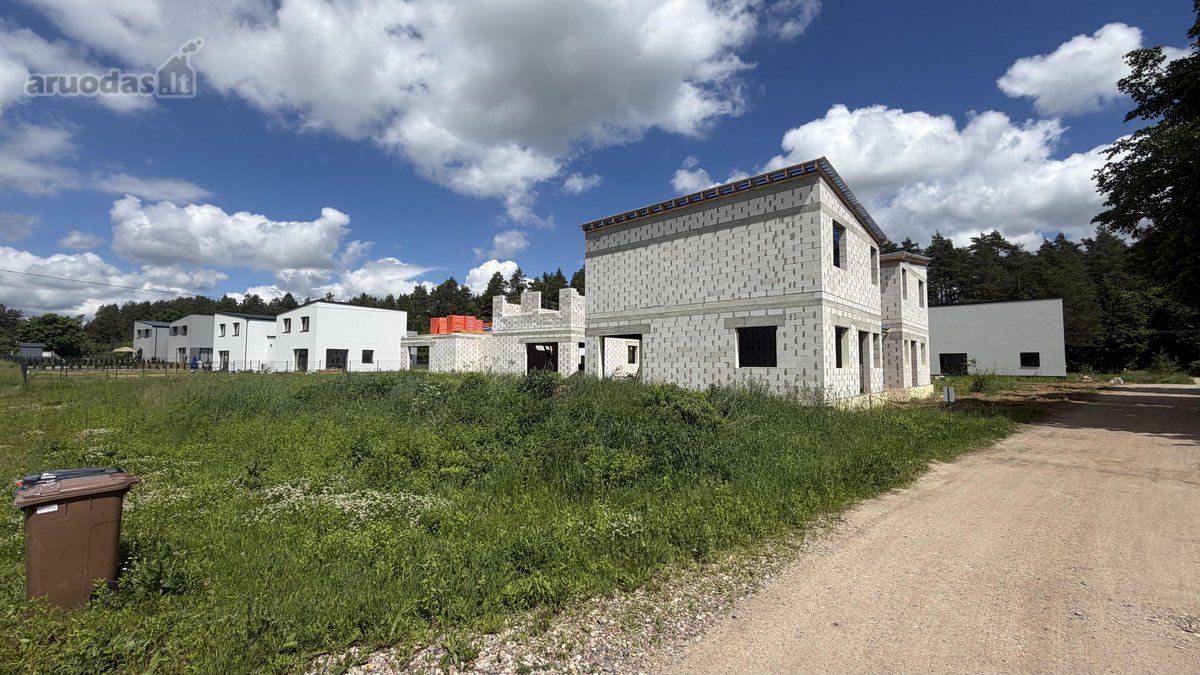 7 dviejų aukštų namai, dalinė apdaila. Su - nuotraukos Nr. 11