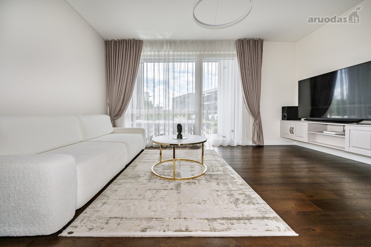 Ieškote namų, kuriuose dera modernus - nuotraukos Nr. 3