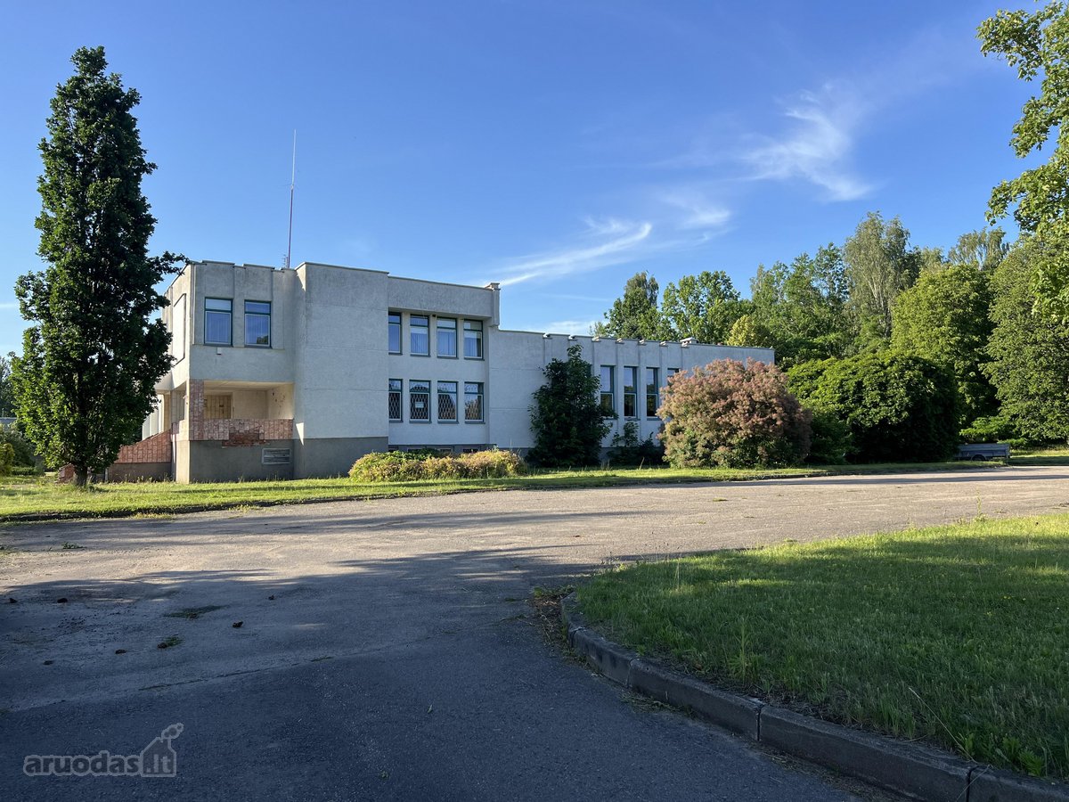 Parduodamas administracinės paskirties