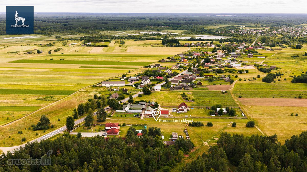 Papiškėse parduodami du greta esantys sklypai