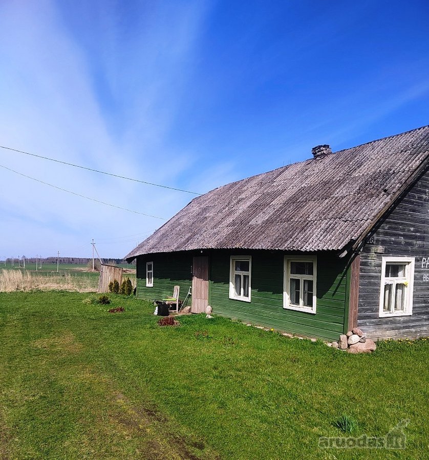 Parduodama sodyba Pakruojo rajone, Mažeikonių