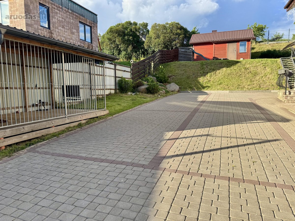 Kokybiškai statytas 152 m² namas su pirtimi - nuotraukos Nr. 9
