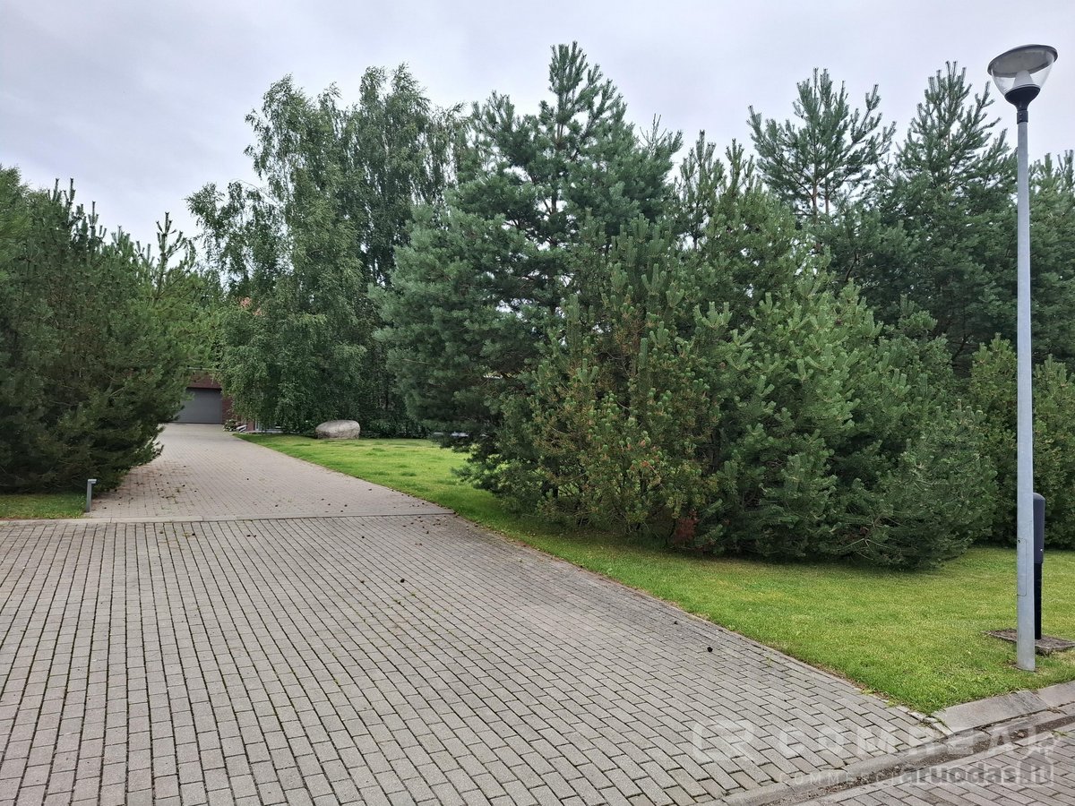 Išskirtinės Klasės Namas Su 20 Arų Sklypu - nuotraukos Nr. 32