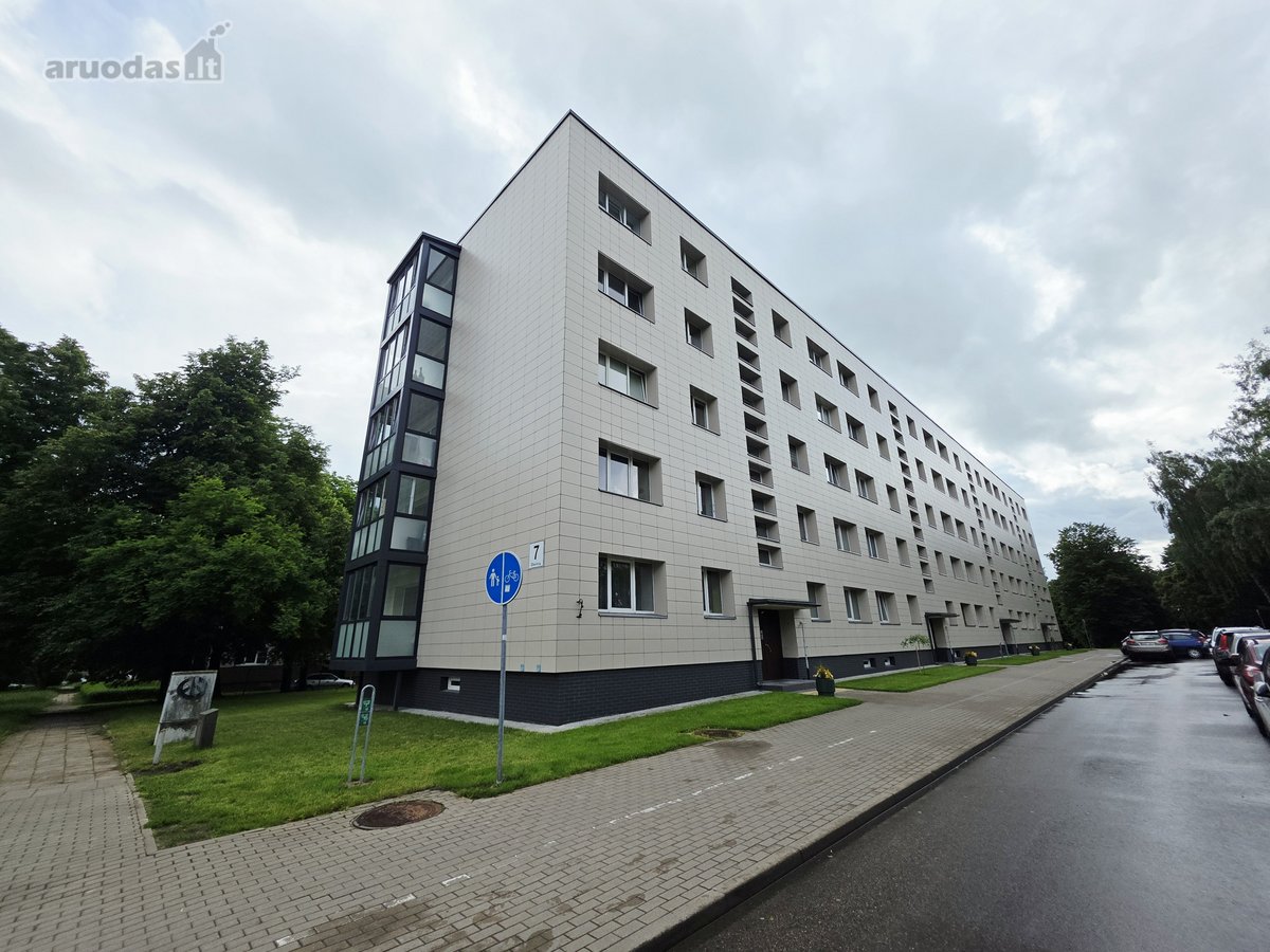 Žiburio gatvėje ilgalaikė dviejų kambarių