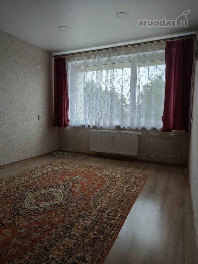 Parduodamas keturių kamb.butas .Namas - nuotraukos Nr. 6