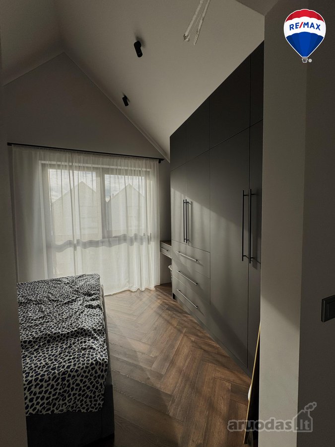Experience modern living in this newly built - nuotraukos Nr. 6
