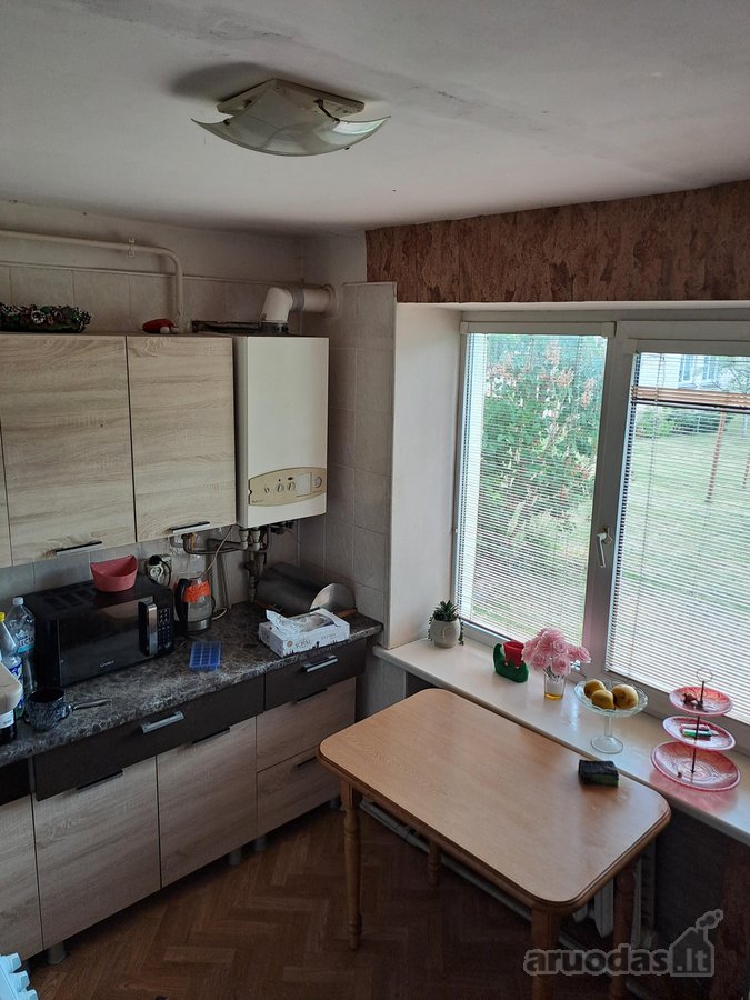 Parduodamas dviejų kambarių butas renovuotame - nuotraukos Nr. 8