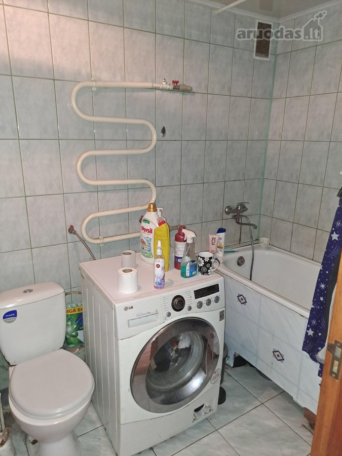 Parduodamas dviejų kambarių butas renovuotame - nuotraukos Nr. 10