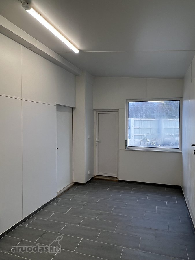 Parduodamos Gamybinės / Sandėliavimo Patalpos - nuotraukos Nr. 9