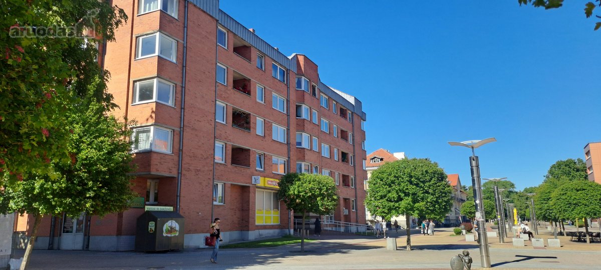 Nuomojamas 3 kambarių butas prestižinėje