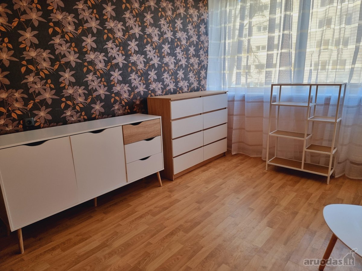 Parduodamas jaukus, šviesus vieno kambario - nuotraukos Nr. 8