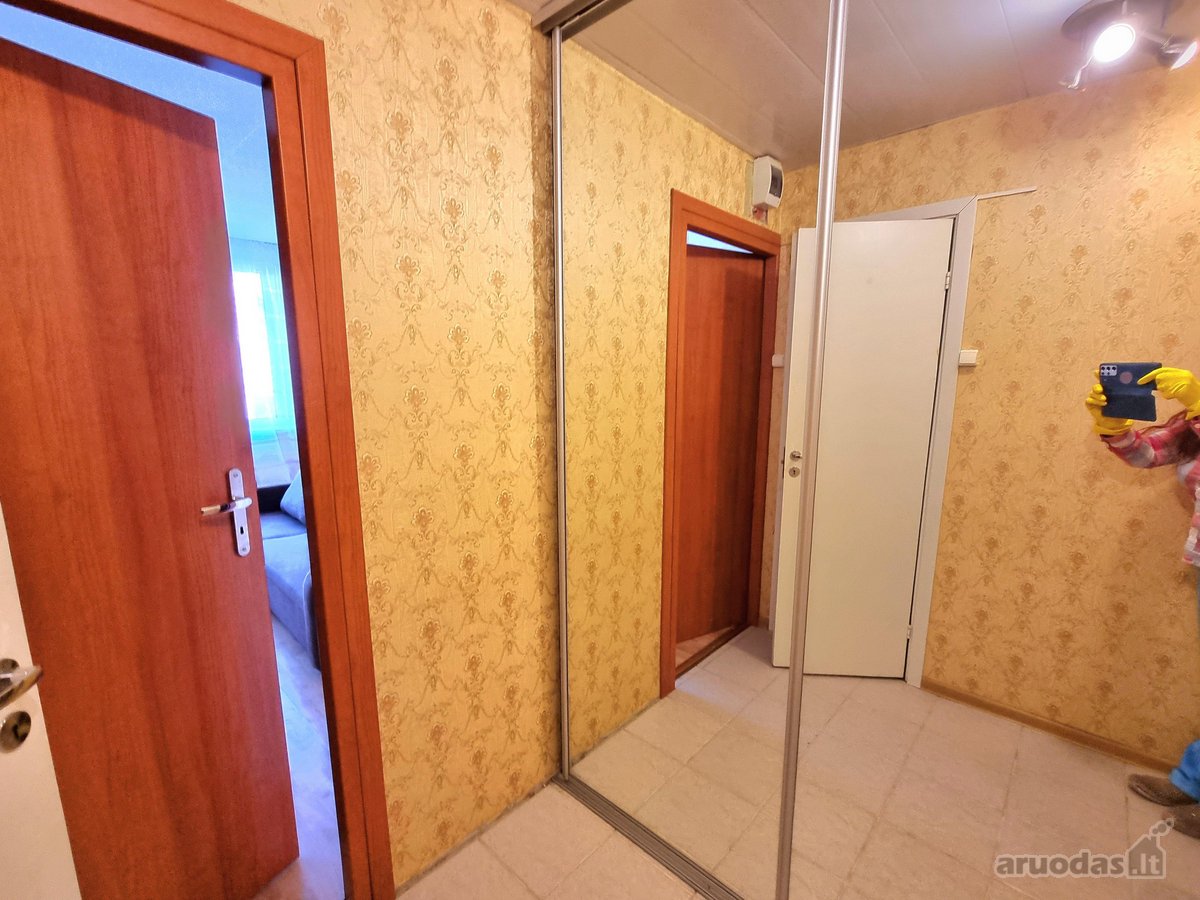 Parduodamas jaukus, šviesus vieno kambario - nuotraukos Nr. 20