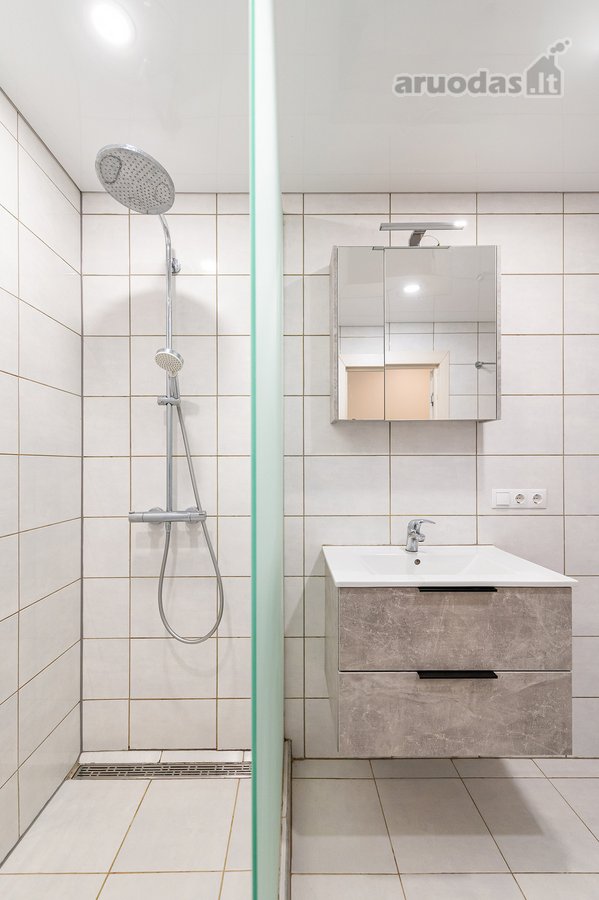 Modernus Ir Pilnai Įrengtas 2 Kambarių Butas - nuotraukos Nr. 13