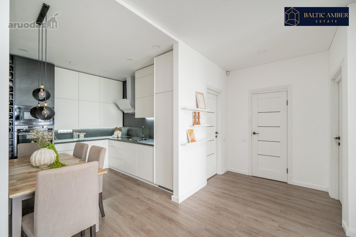 Parduodamas Moderniai Įrengtas 3 Kambarių - nuotraukos Nr. 8