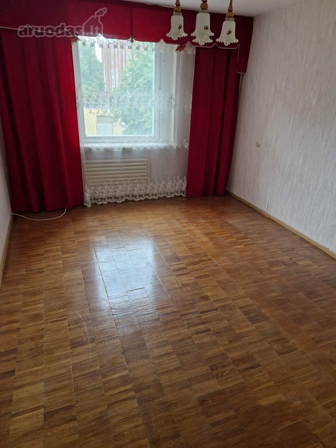 Parduodamas erdvus 2 kambarių butas - nuotraukos Nr. 6
