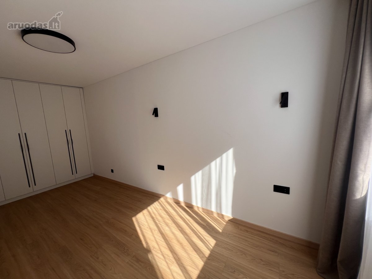 Parduodamas jaukus, kapitaliai renovuotas ir - nuotraukos Nr. 10