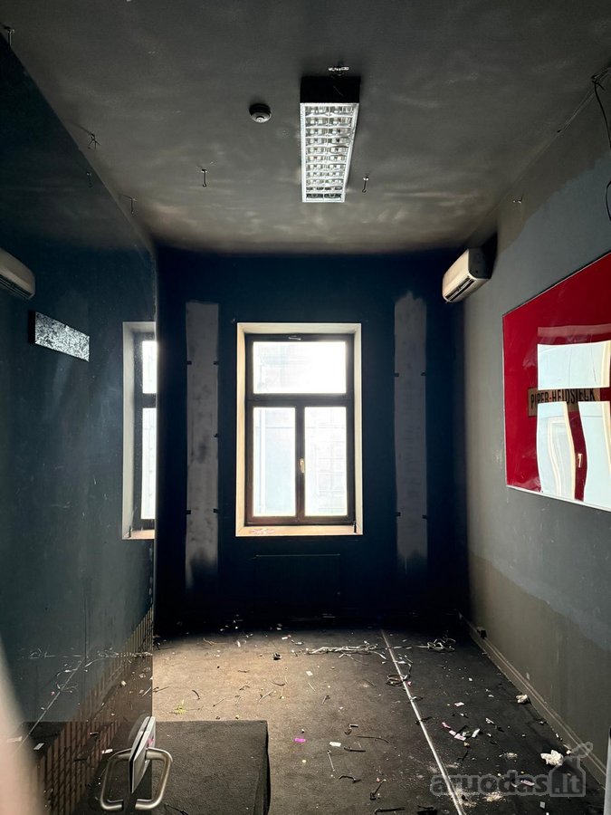 Nuomuojamos 240m2 komercinės patalpos Laisvės - nuotraukos Nr. 7