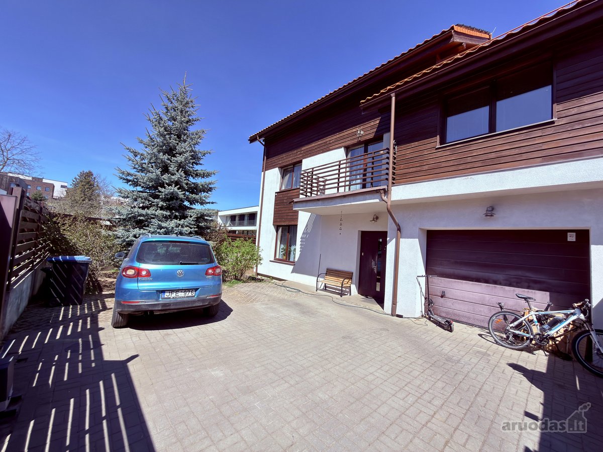 **Parduodamas 184 m² gyvenamasis namas - nuotraukos Nr. 8