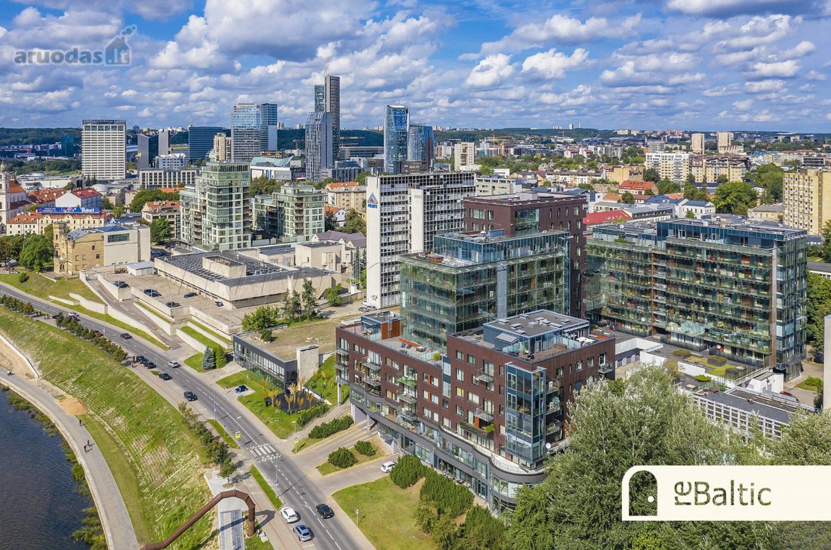 Išnuomojamas erdvus ir stilingas 3 kambarių - nuotraukos Nr. 29