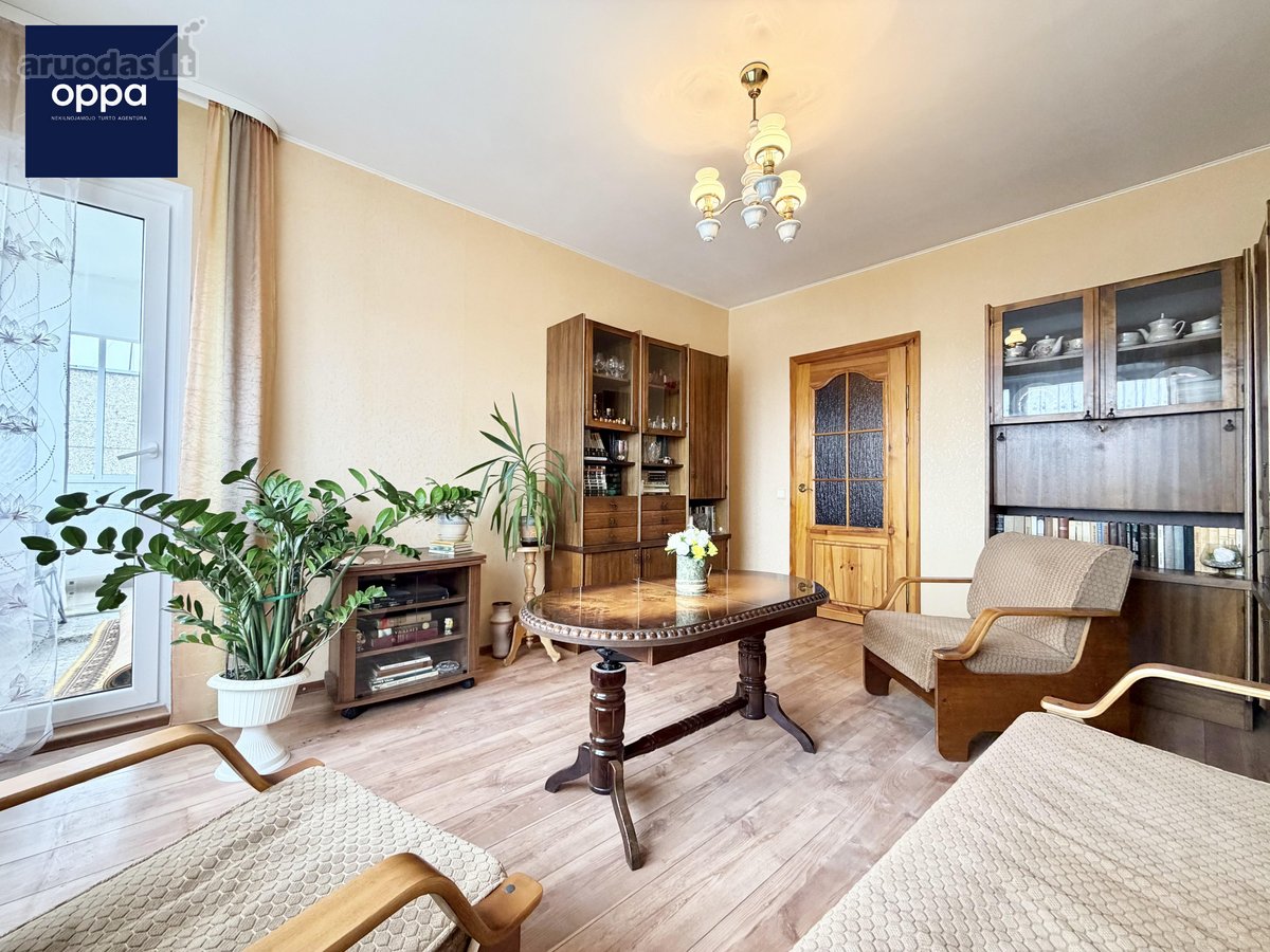 Parduodamas erdvus 3 kambarių butas Vilniaus - nuotraukos Nr. 3