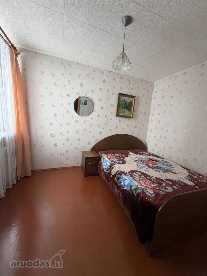 Parduodamas šviesus ir erdvus 4 kambarių - nuotraukos Nr. 7