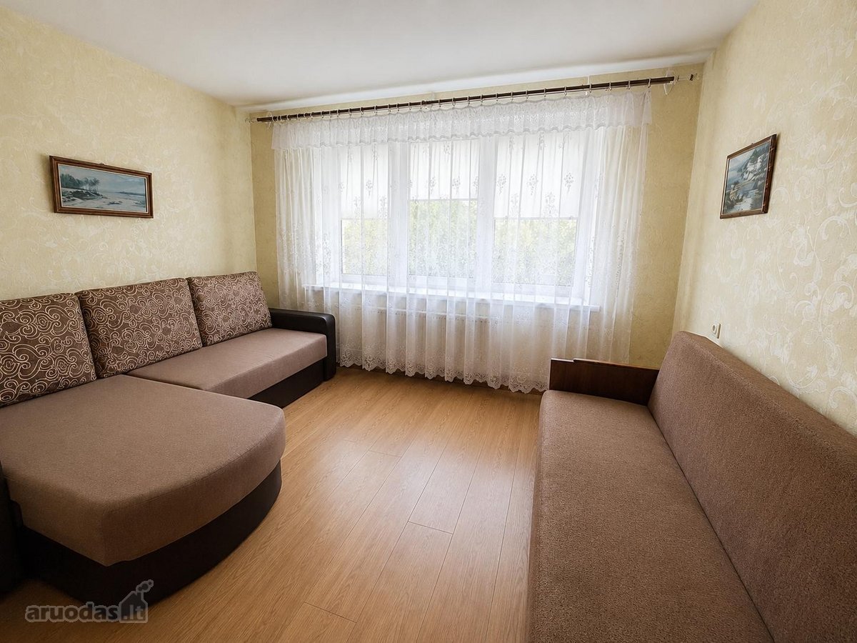 Parduodamas šviesus ir erdvus 4 kambarių - nuotraukos Nr. 6