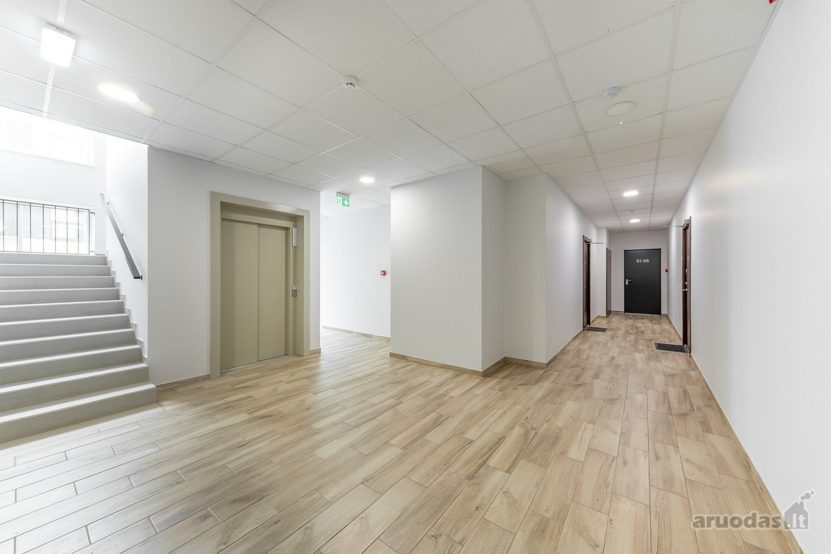 Parduodamas pilnai įrengtas 2 kambarių butas - nuotraukos Nr. 15