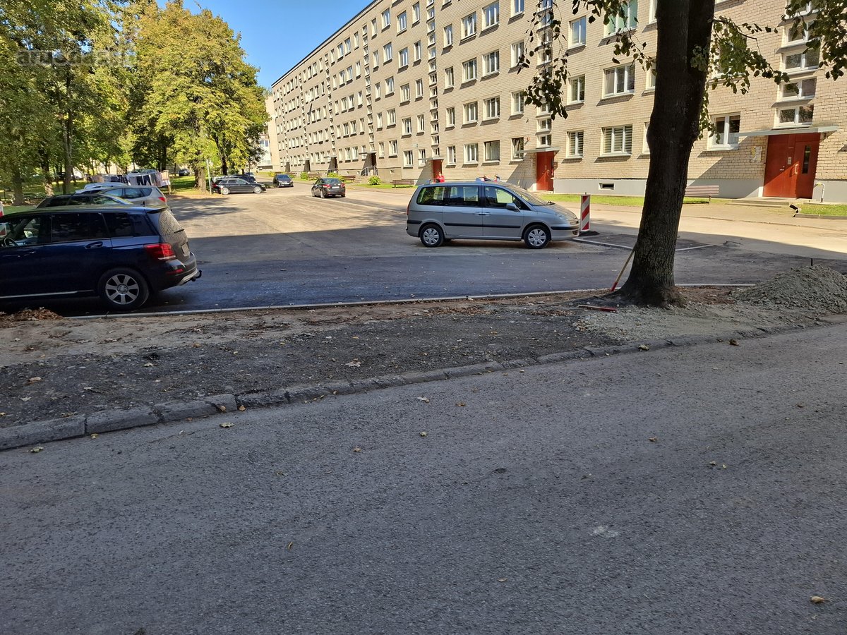 Parduodamas naujai suremontuotas erdvus ir - nuotraukos Nr. 10