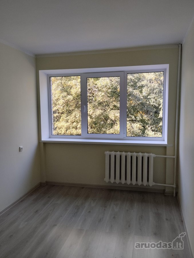 Parduodamas naujai suremontuotas erdvus ir - nuotraukos Nr. 4
