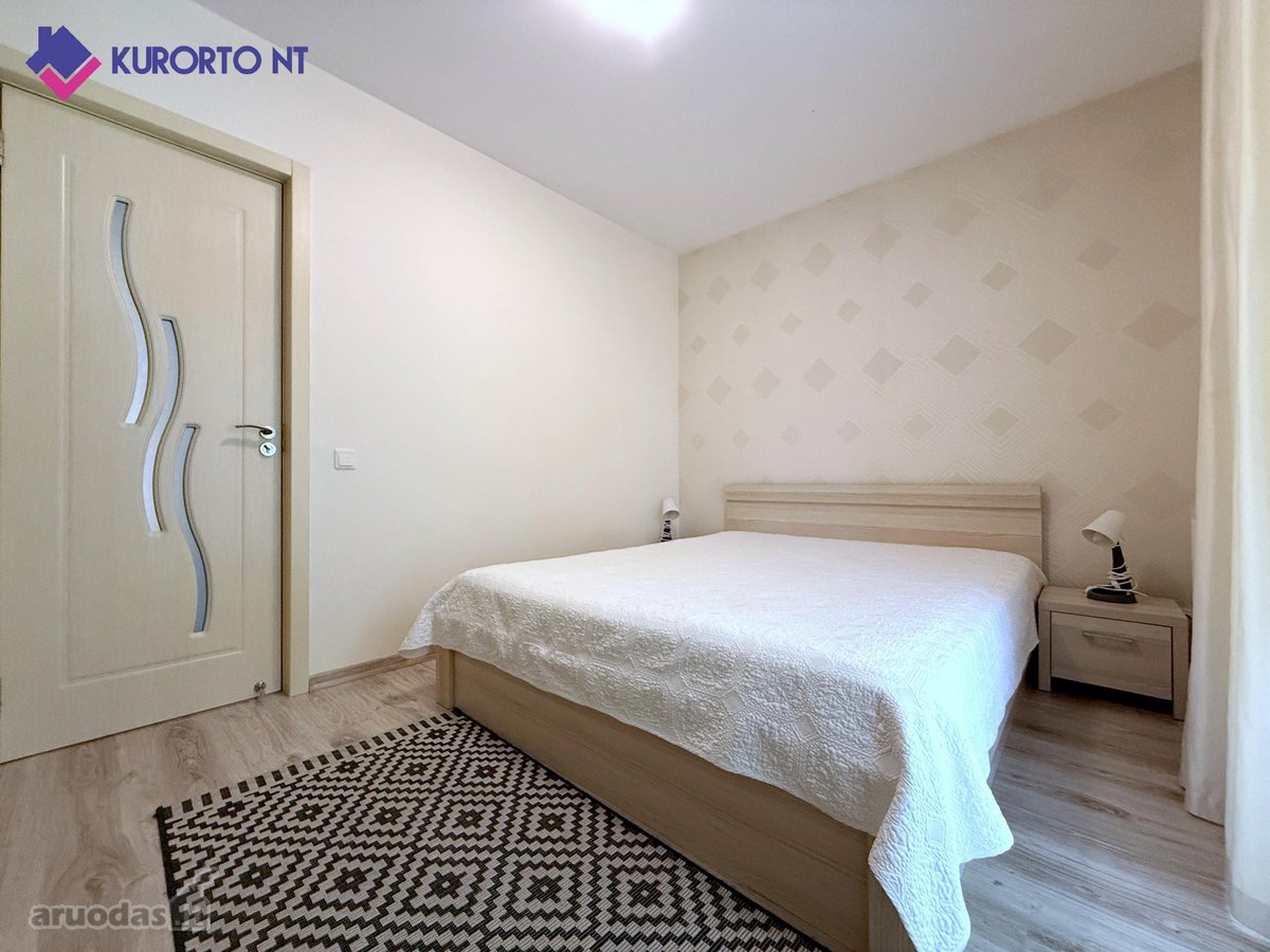 Parduodamas erdvus, šviesus 2 kambarių butas - nuotraukos Nr. 11