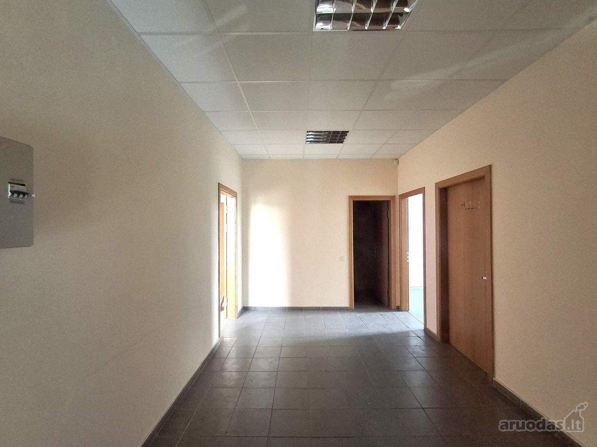 Administracinis pastatas su žemės sklypu ir - nuotraukos Nr. 10