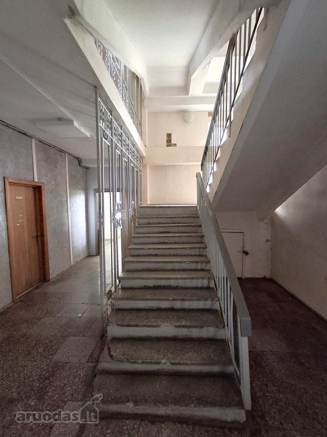 Administracinis pastatas su žemės sklypu ir - nuotraukos Nr. 21