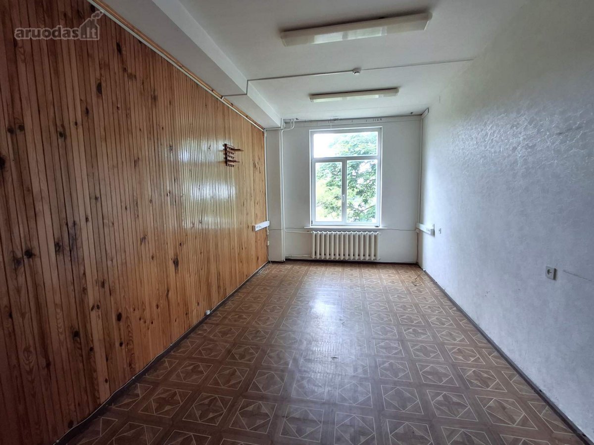 Administracinis pastatas su žemės sklypu ir - nuotraukos Nr. 22