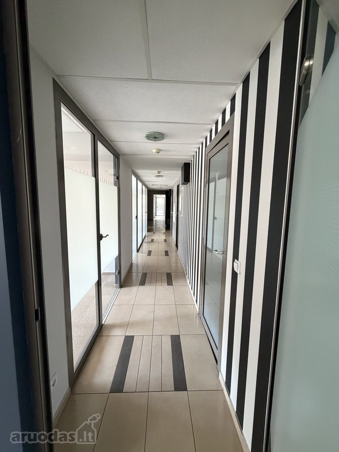 Išnuomojamos 650,33 kv. m. administracinės - nuotraukos Nr. 6