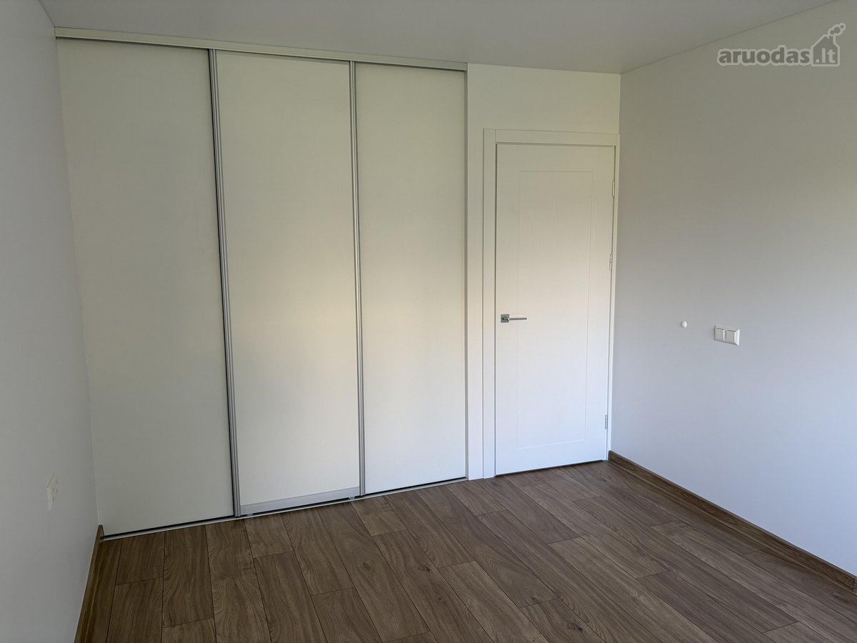 Parduodamas naujai suremontuotas 2 kambarių - nuotraukos Nr. 5