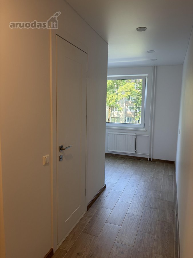 Parduodamas naujai suremontuotas 2 kambarių - nuotraukos Nr. 8