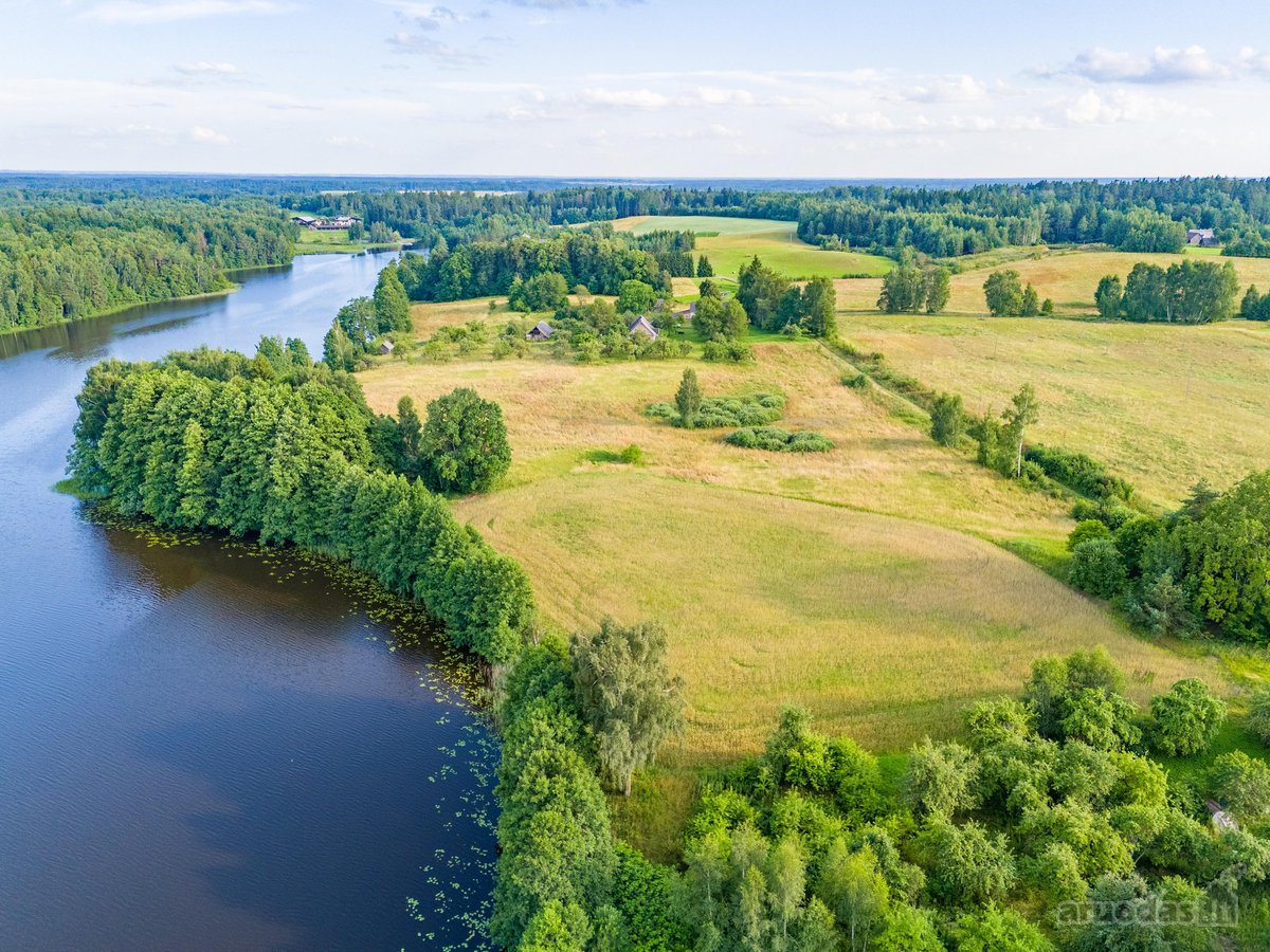 Sklypas Prie Ežero Su Panorama Ir Gamta – - nuotraukos Nr. 11