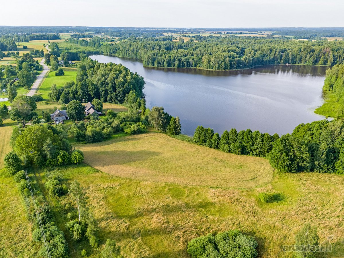 Sklypas Prie Ežero Su Panorama Ir Gamta – - nuotraukos Nr. 14