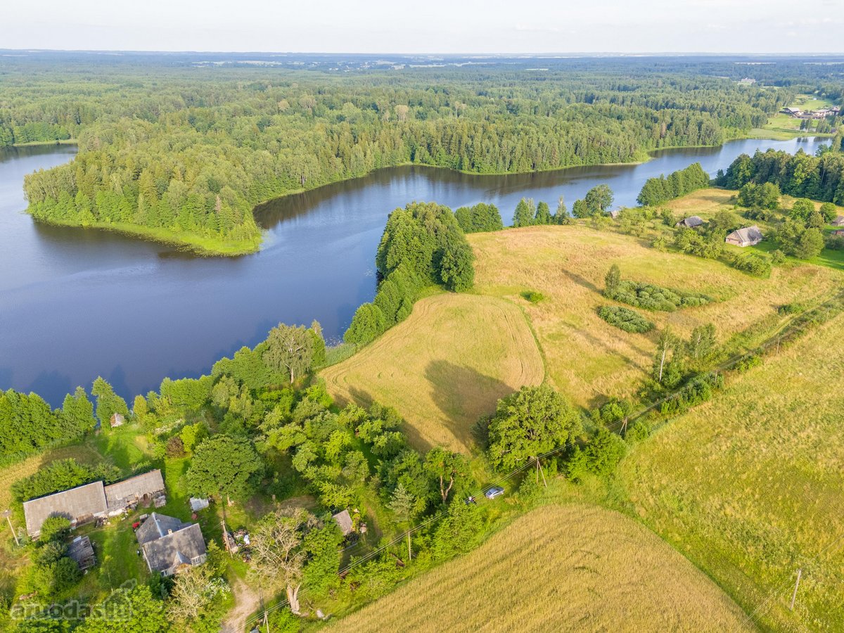 Sklypas Prie Ežero Su Panorama Ir Gamta – - nuotraukos Nr. 15