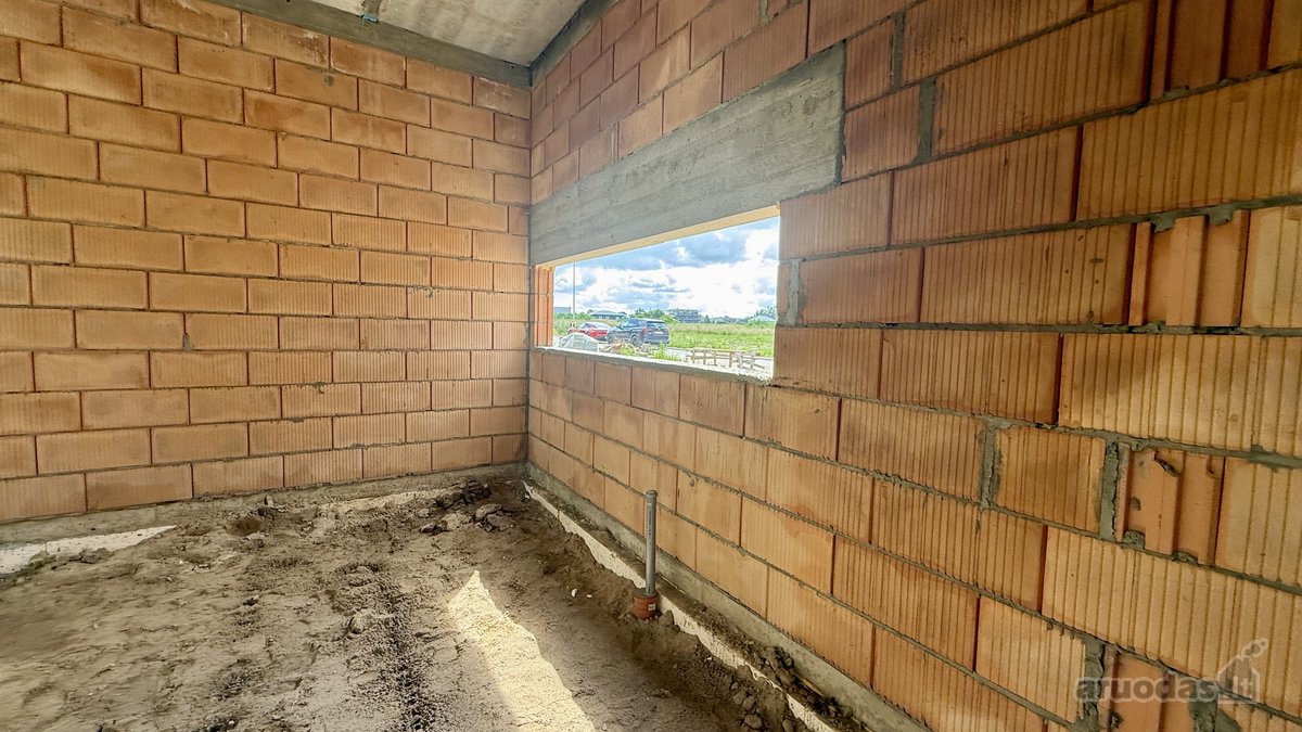 Ąžuolų tako projekte paskutinis namas su garažu - nuotraukos Nr. 12