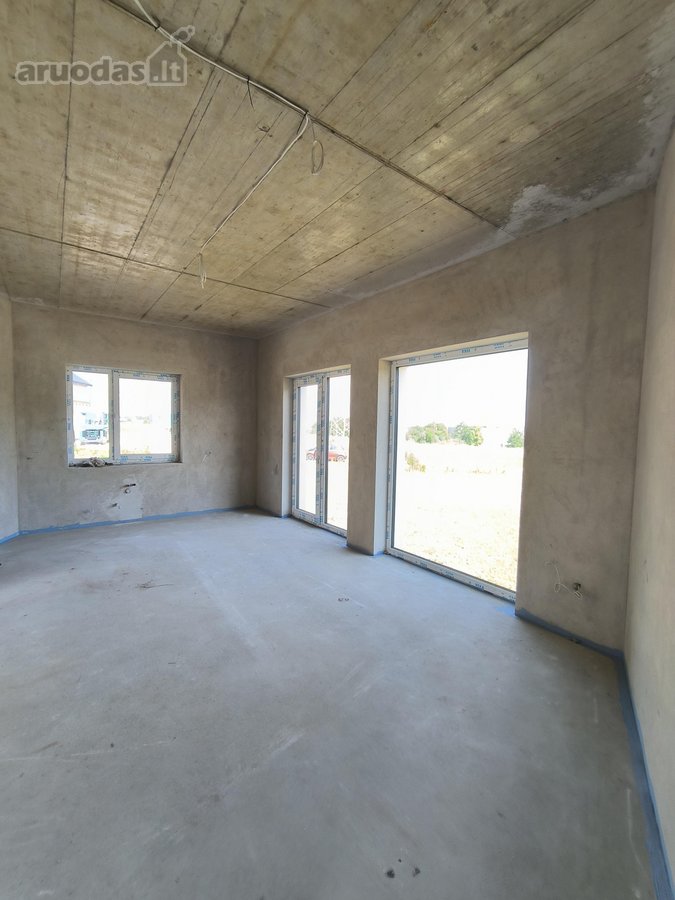 Balta kotedžo pusė tik 160000 Eur. - nuotraukos Nr. 12